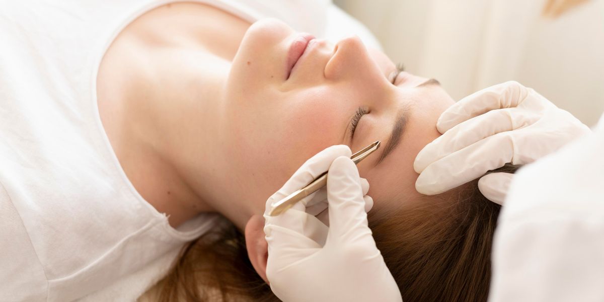 TOP 3 servicii de cosmetică la Aris, Salon Sector